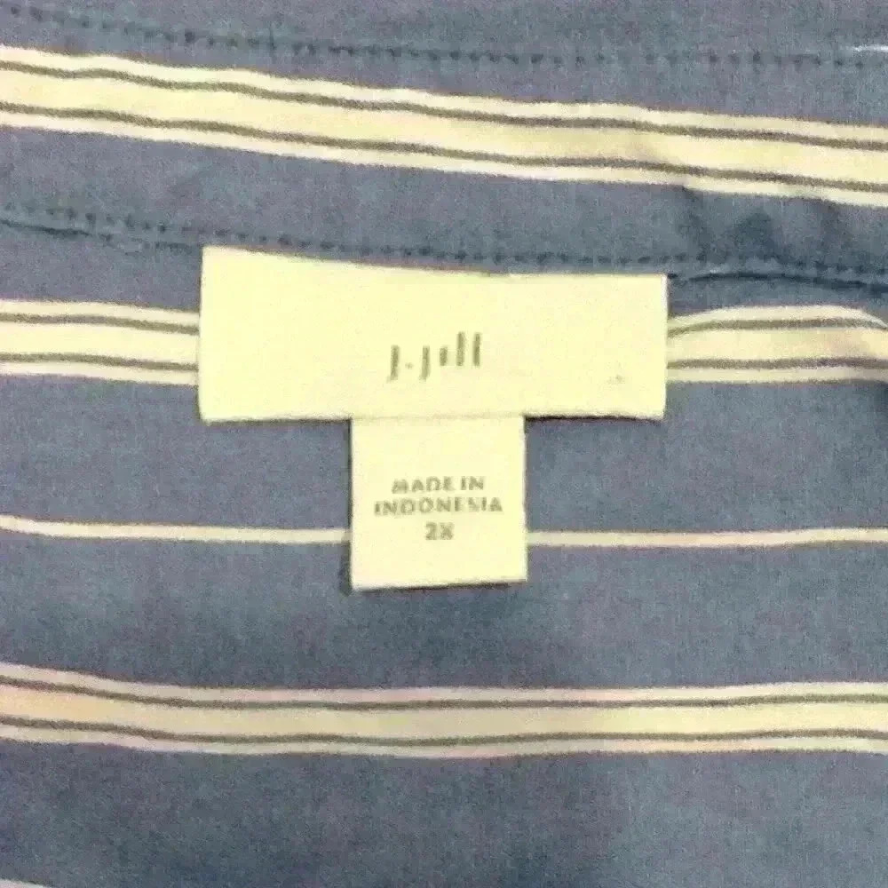 J. Jill Stripped 100% Cotton Blouse; Size: 2X; runs large. Breast pocket - Picture 4 of 4